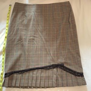 Women’s 10 skirt brown plaid & lace dress wear